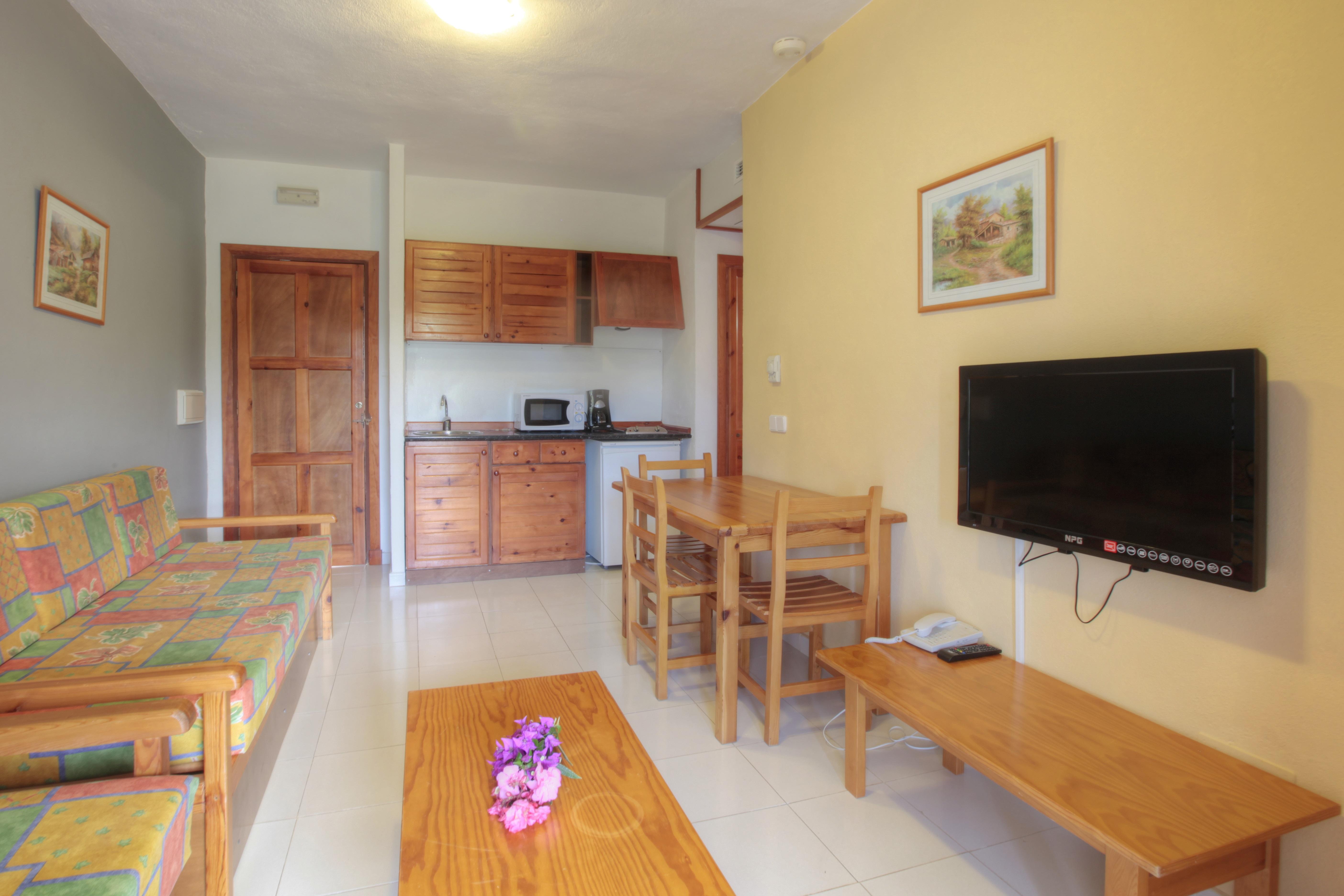 Fergus Club Carema Splash Playas De Fornells Ngoại thất bức ảnh